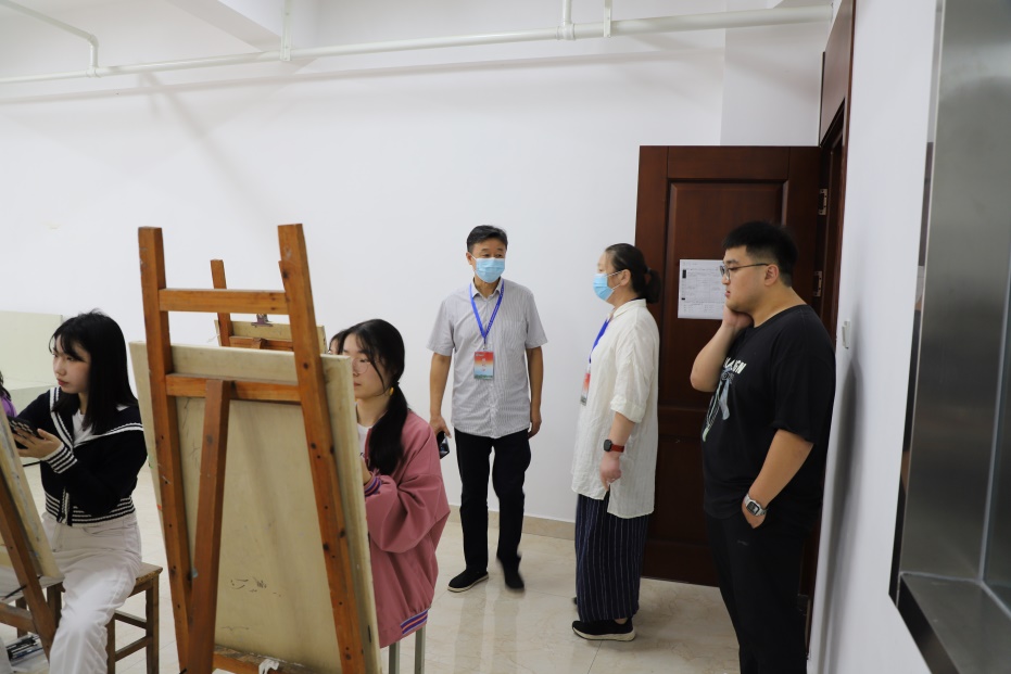 说明: C:\Users\HP\AppData\Local\Temp\WeChat Files\e3ba9f61b56b634a1f6920c285fb739.jpg