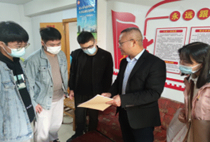 说明: c7867159552e7280aa9f97a97fbc896