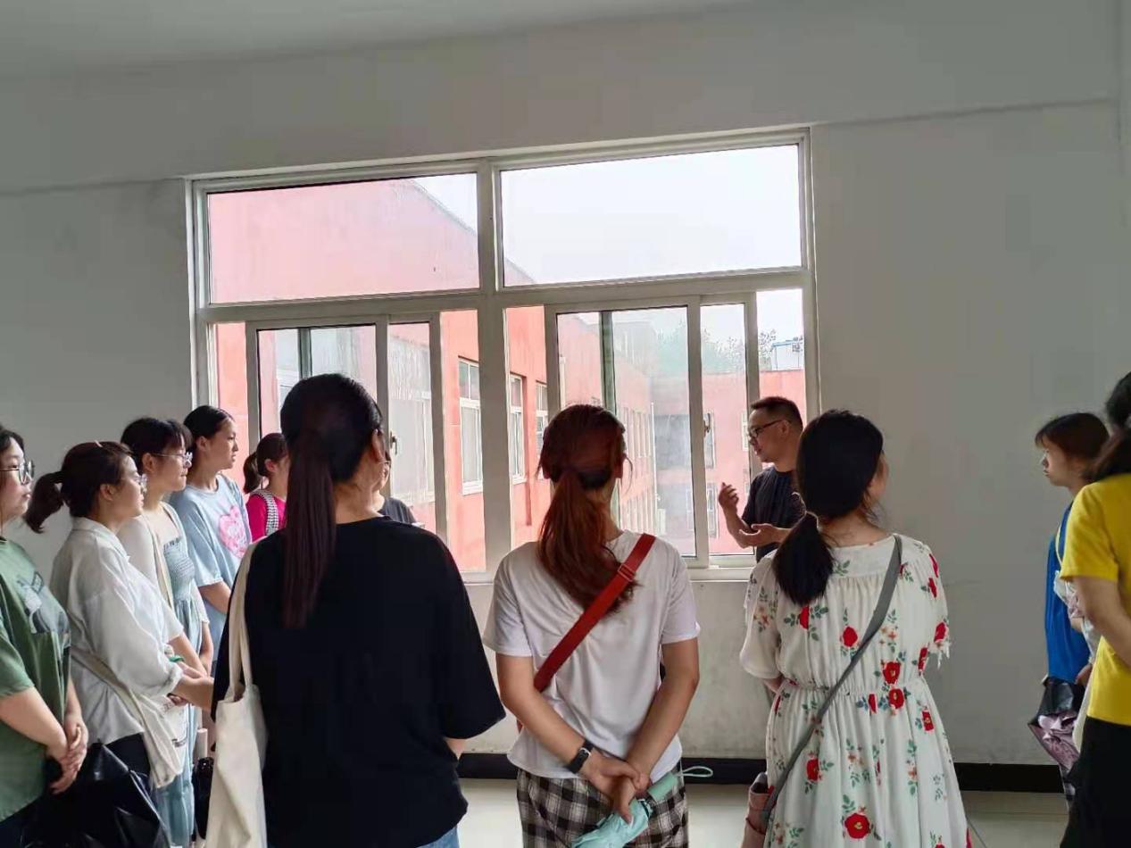 说明: 张俊忠 说明: 张俊忠