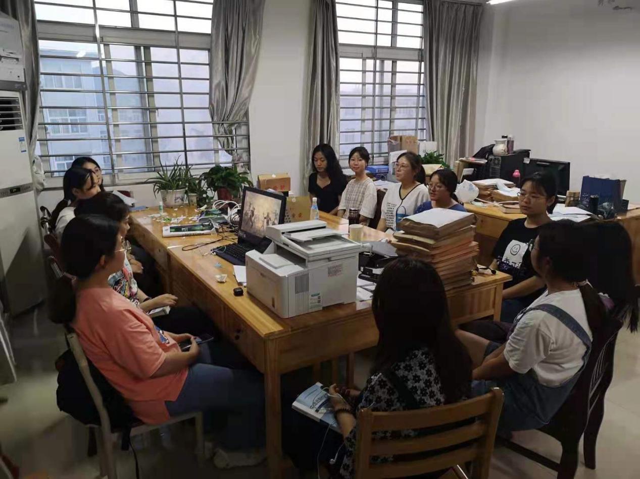 说明: 朱新荣 说明: 朱新荣