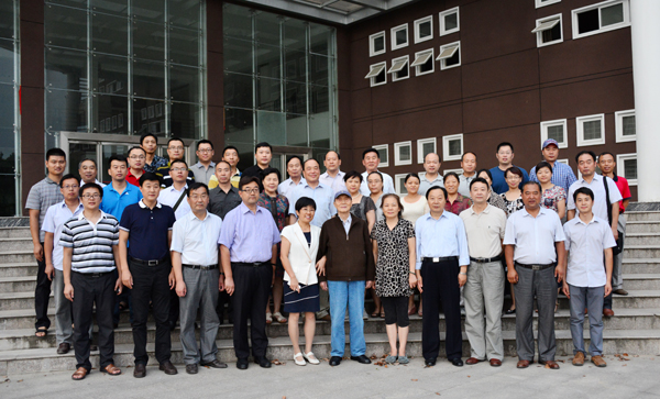 郑州成功财经学院创办人王广亚一行前来我院考察交流