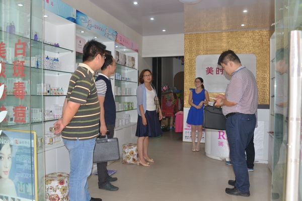 省大学生自主创业专项引导资金扶持项目评审专家组来我院实地考察