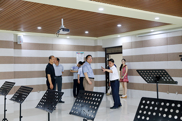 河南大学常务副校长赵国祥莅临我院指导