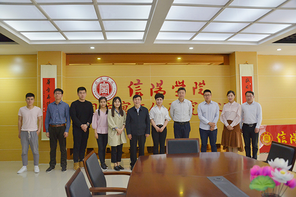 我校举行2018年大学生志愿服务西部计划新疆专项宣讲活动