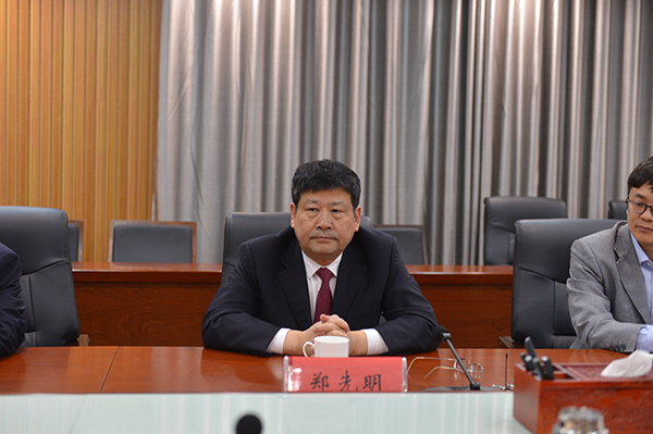 校领导与信阳市浉河区有关领导共商英才创新创业科技园建设